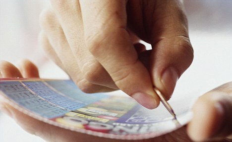 Tem chống giả bánh kẹo: Bảo vệ thương hiệu doanh nghiệp bánh kẹo