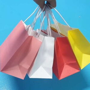 Túi giấy có sẵn đựng Mỹ phẩm KT02T